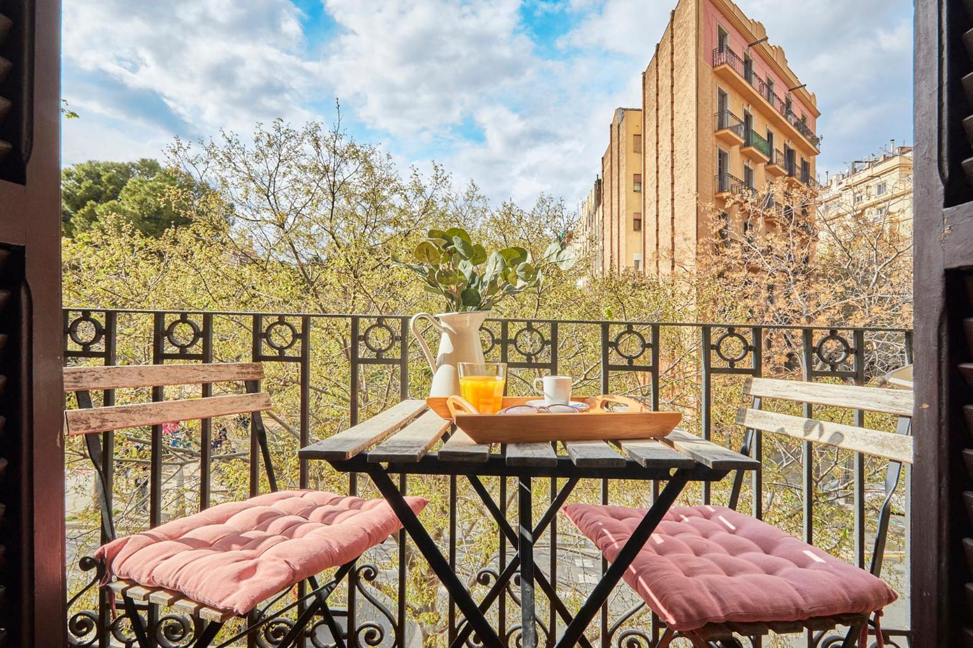 Bbarcelona Sagrada Familia Garden Apartment المظهر الخارجي الصورة