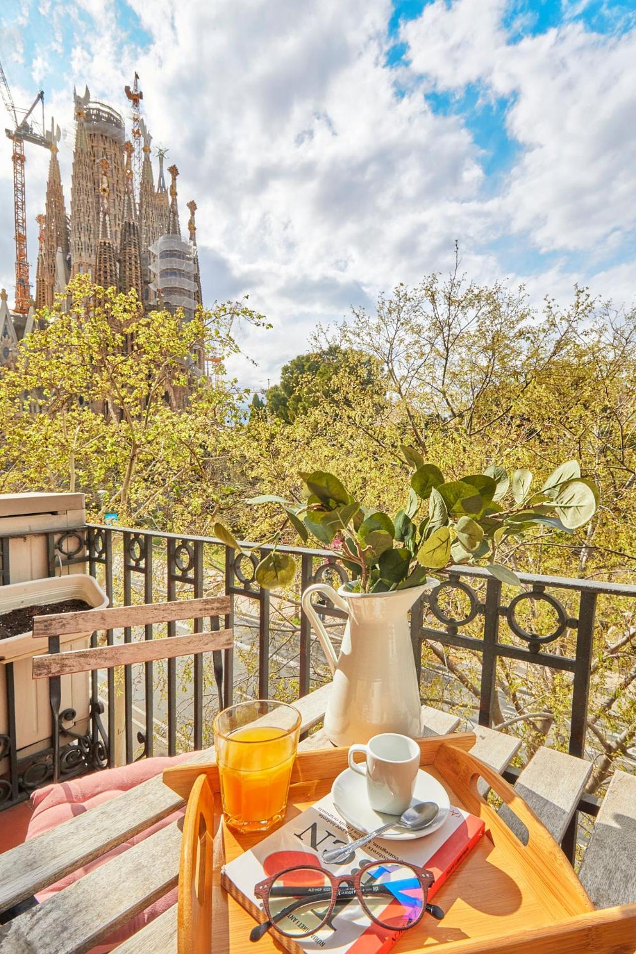 Bbarcelona Sagrada Familia Garden Apartment المظهر الخارجي الصورة