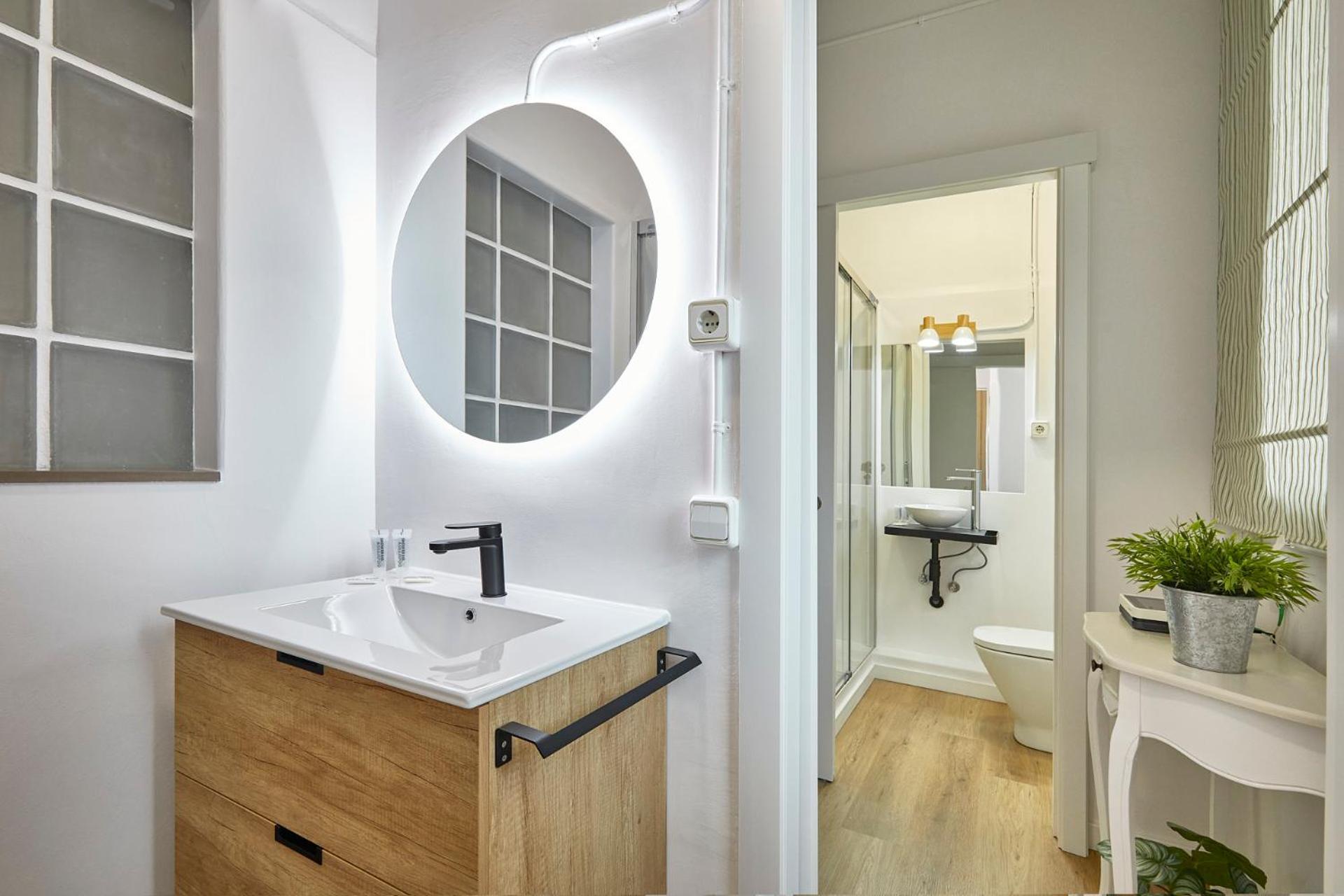Bbarcelona Sagrada Familia Garden Apartment المظهر الخارجي الصورة